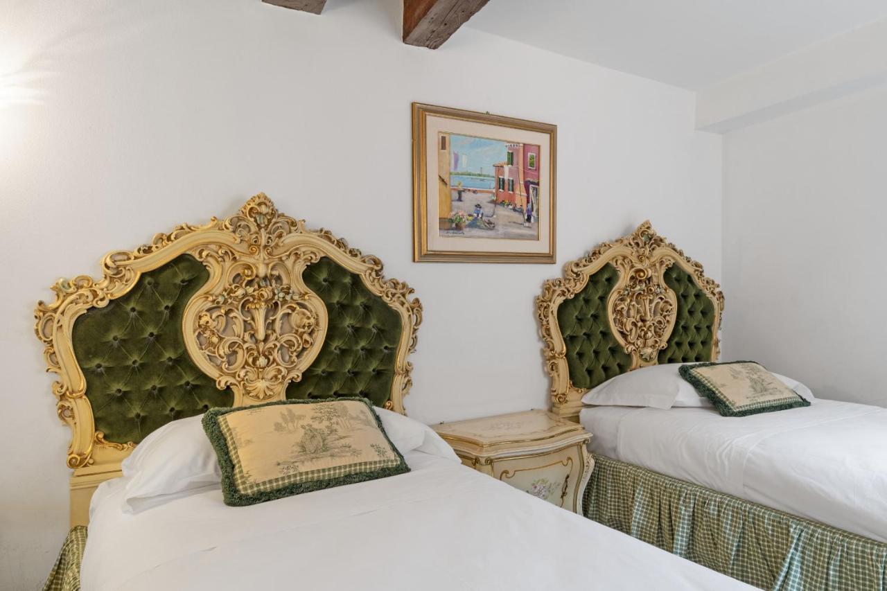 Gondola Luxury - Campo Santi Filippo E Giacomo By Wonderful Italy Venedig Exterior foto