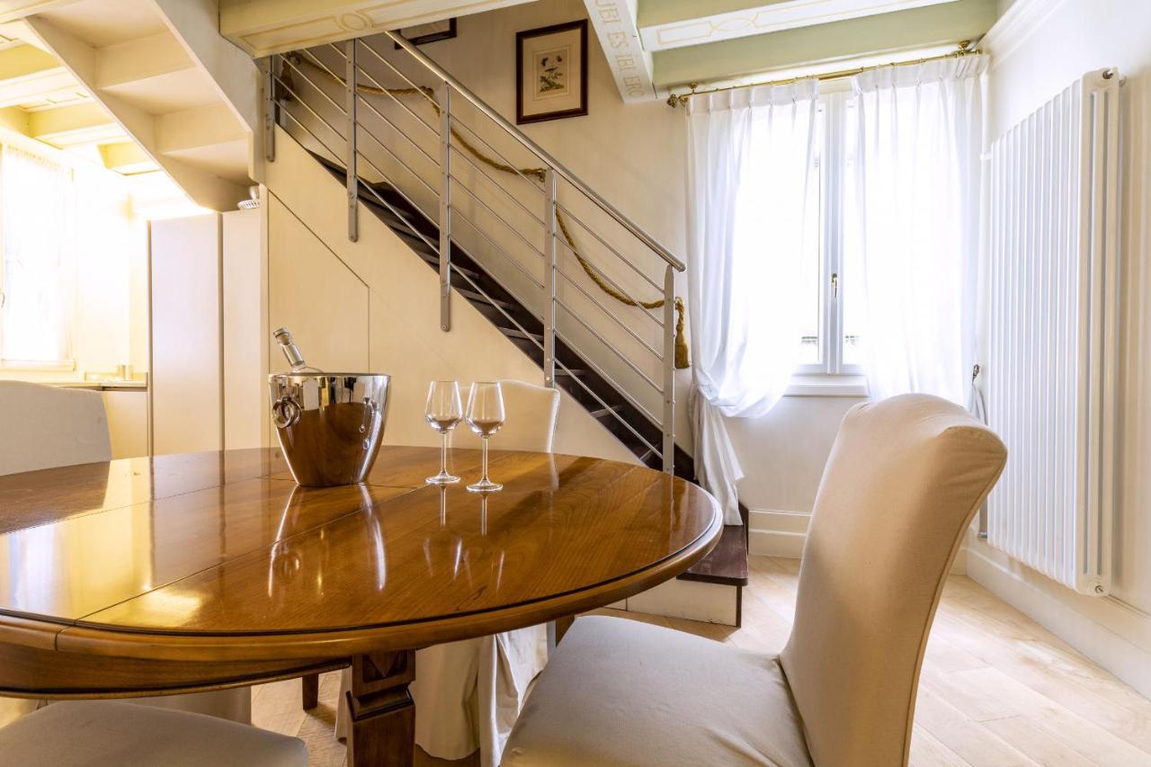 Gondola Luxury - Campo Santi Filippo E Giacomo By Wonderful Italy Venedig Exterior foto