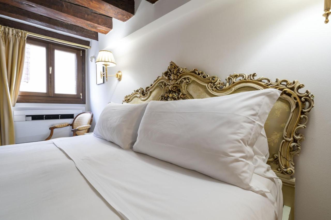 Gondola Luxury - Campo Santi Filippo E Giacomo By Wonderful Italy Venedig Exterior foto