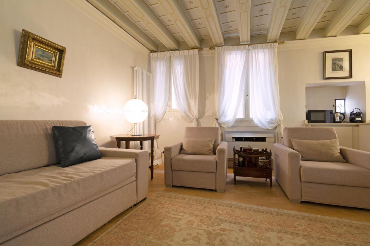 Gondola Luxury - Campo Santi Filippo E Giacomo By Wonderful Italy Venedig Exterior foto