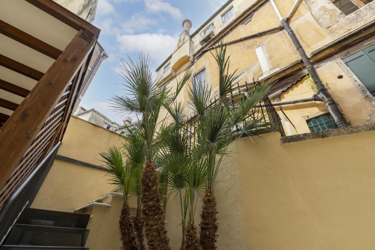 Gondola Luxury - Campo Santi Filippo E Giacomo By Wonderful Italy Venedig Exterior foto